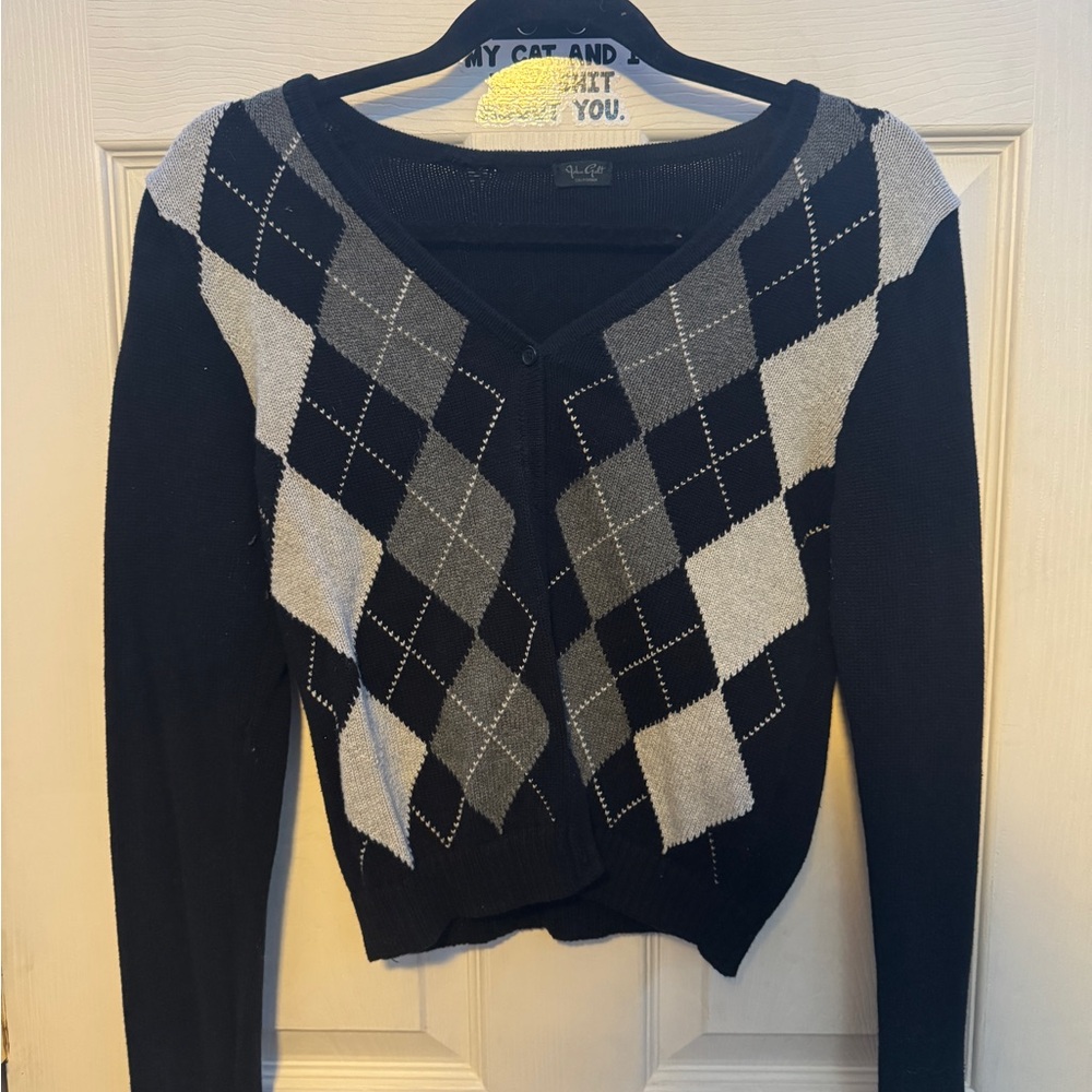 Brandy Melville Black and Gray Argyle Cardigan